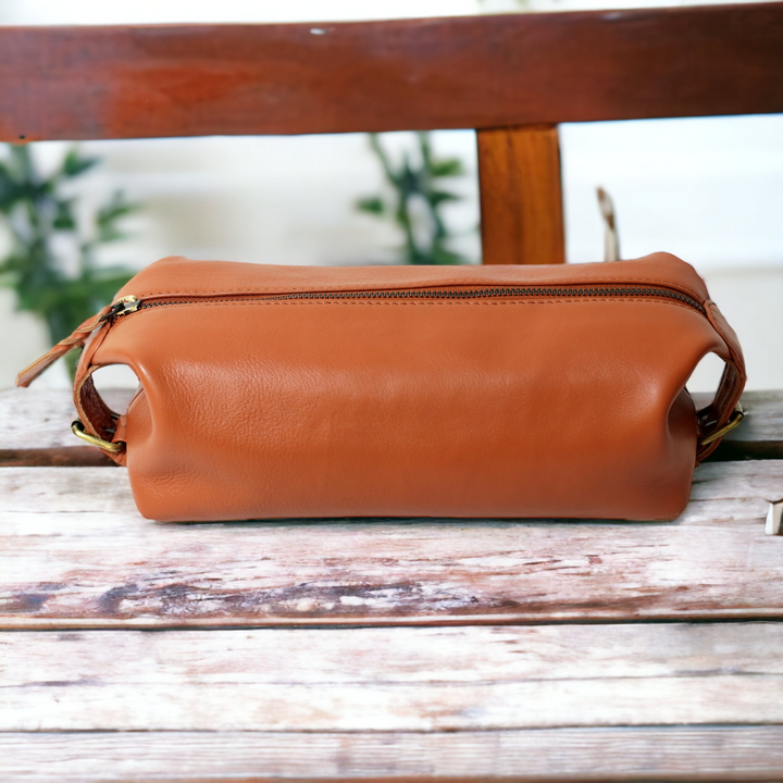 Leather Toiletry Bag, Leather Dopp Kit, Mens Travel Bag, Men Shaving Bag, Travelling Shave Kit Pouch, Christmas Gift, Groomsmen Gift